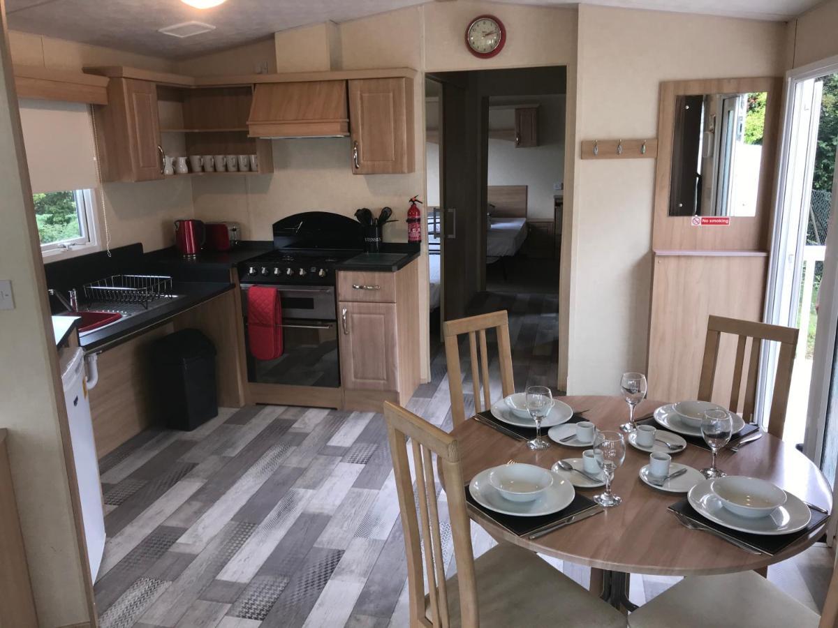 Accessible Wheelchair Friendly Caravan, Lg24, Shanklin, Isle Of Wight Exterior photo